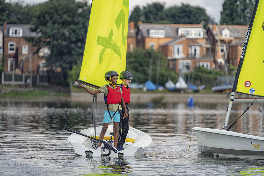 Young people in Birmingham learn boating